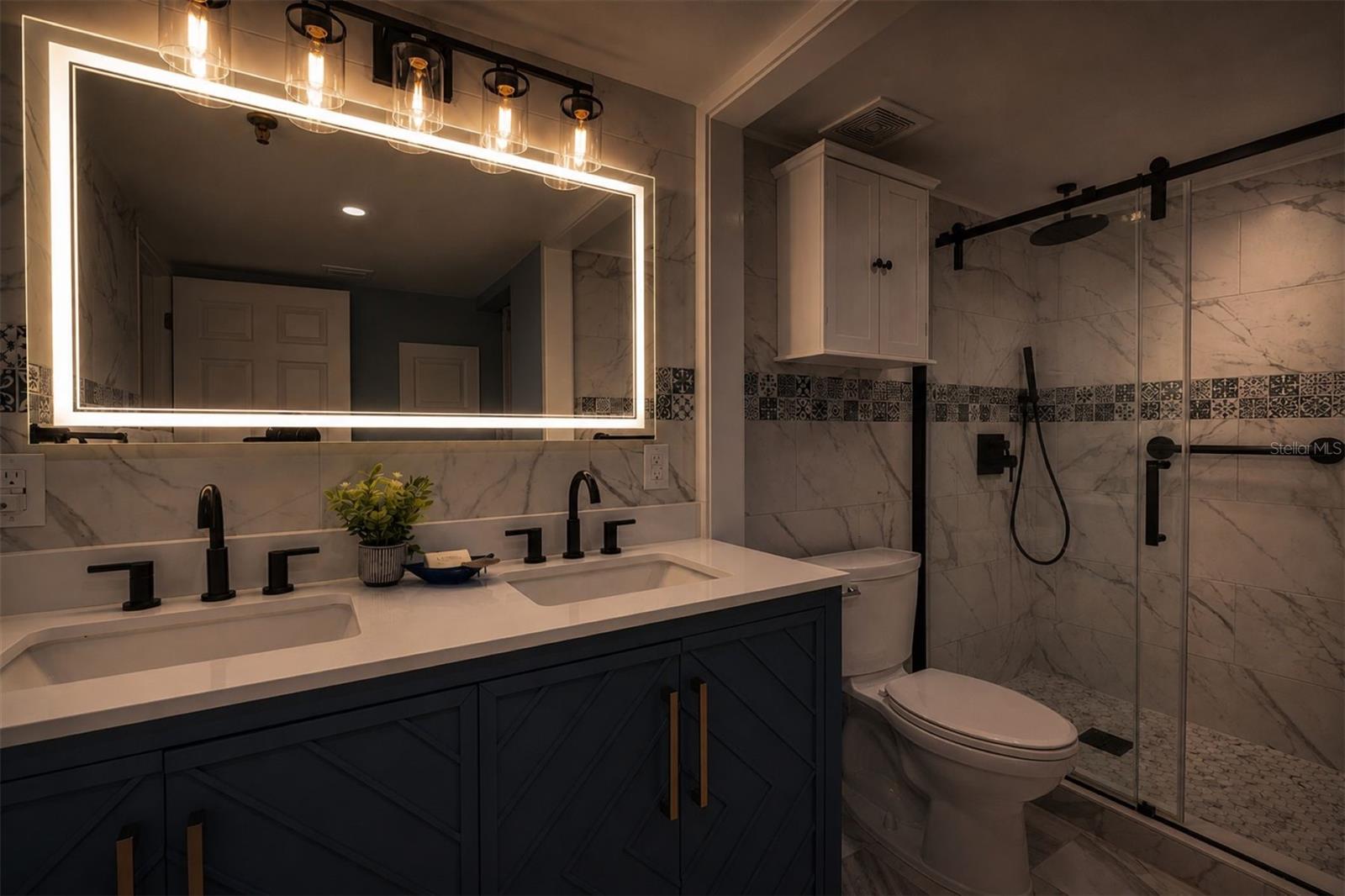 6287 Bahia Del Mar Cir #401 Property Photo 28