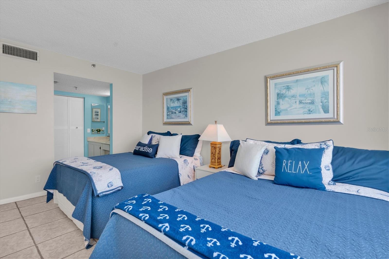 6287 Bahia Del Mar Cir #401 Property Photo 32