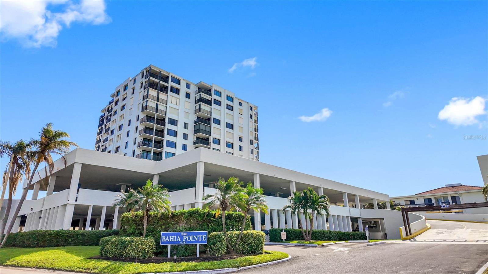6287 Bahia Del Mar Cir #401 Property Photo 56