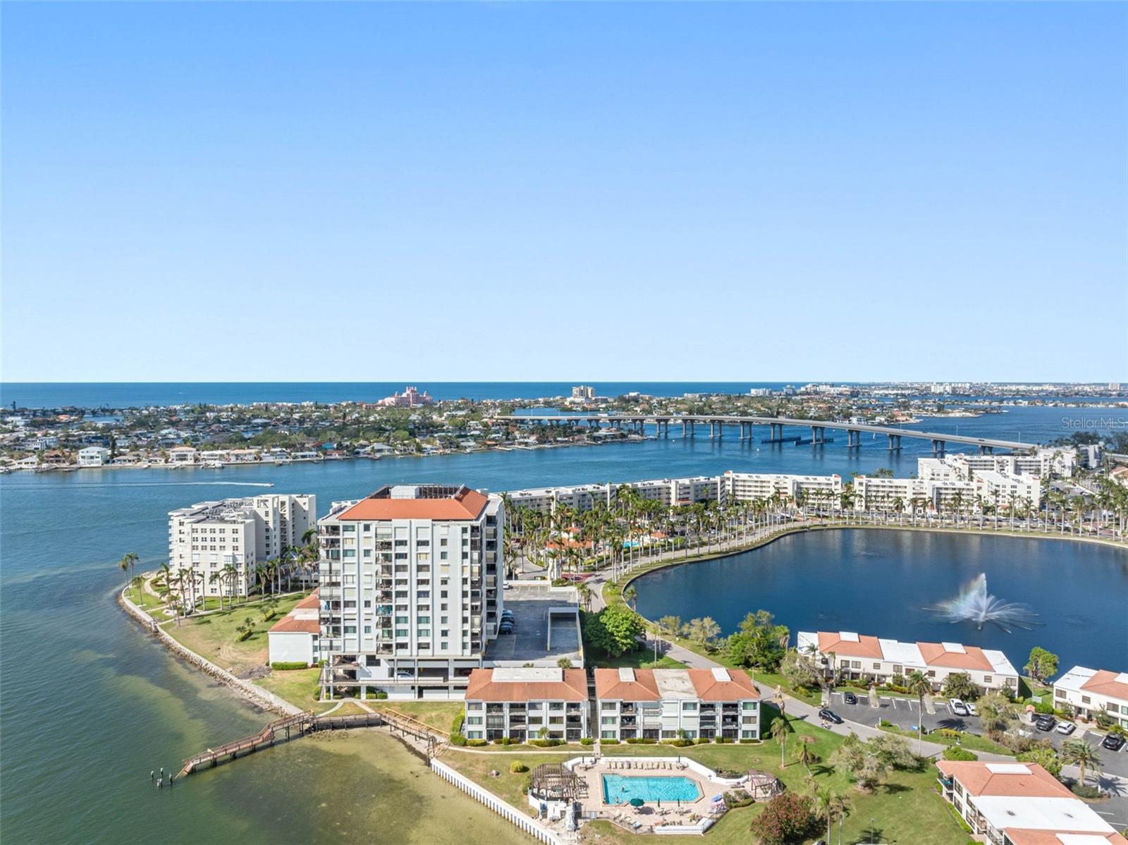 6287 Bahia Del Mar Cir #401 Property Photo 62