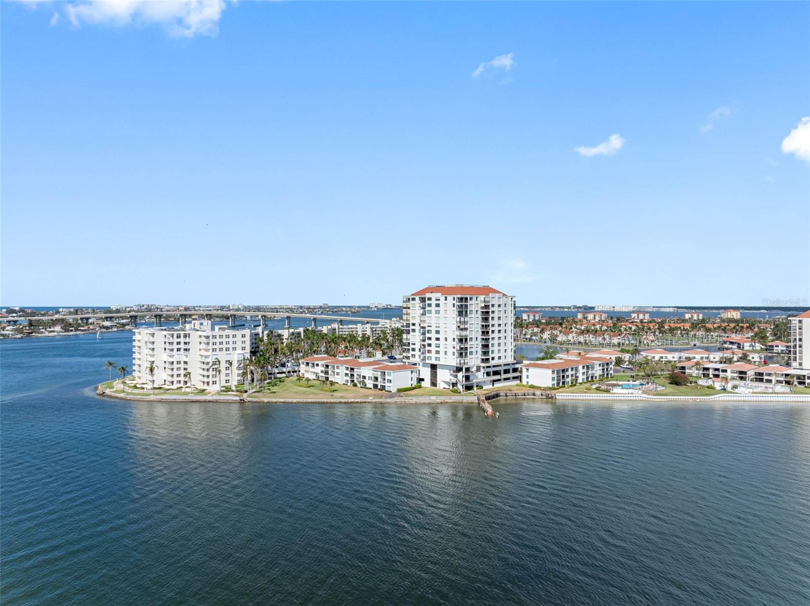 6287 Bahia Del Mar Cir #401 Property Photo 69