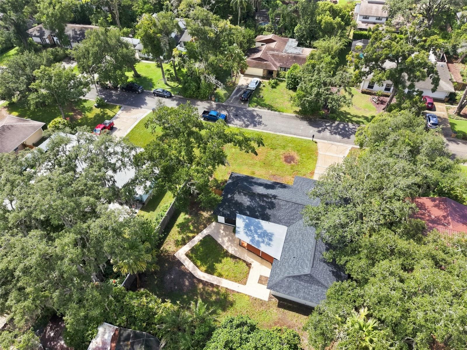 6622 Glencoe Dr Property Photo 3