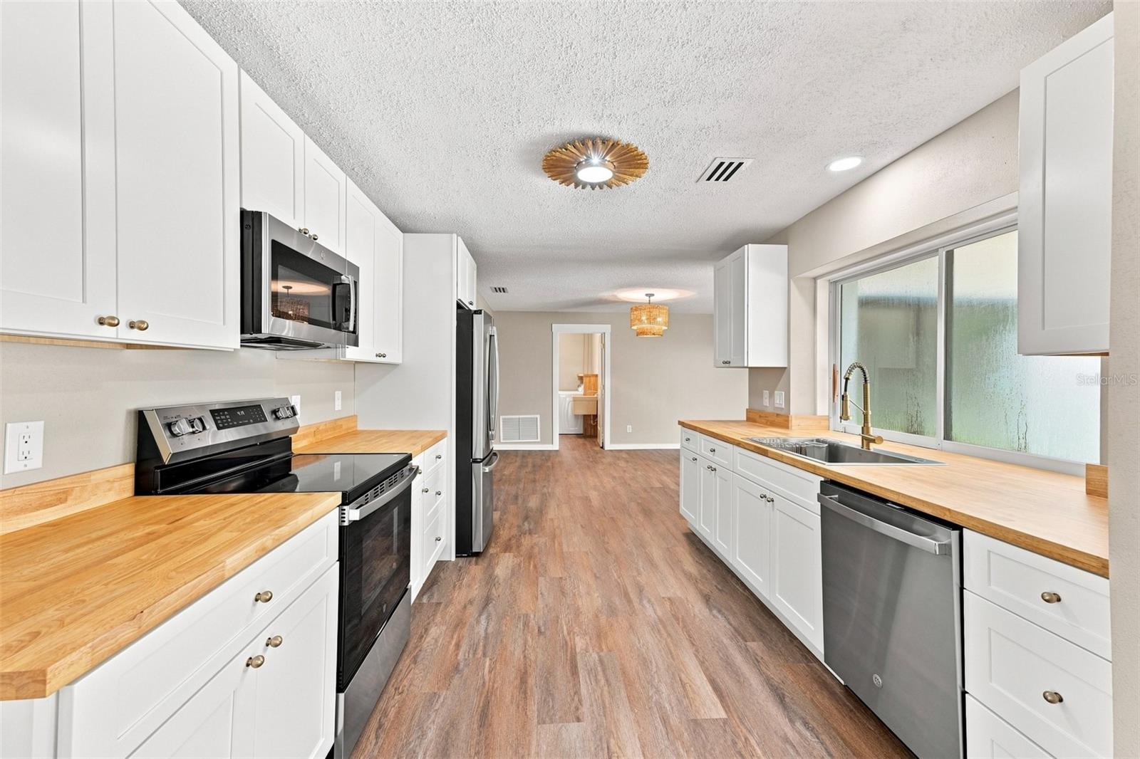 6622 Glencoe Dr Property Photo 11