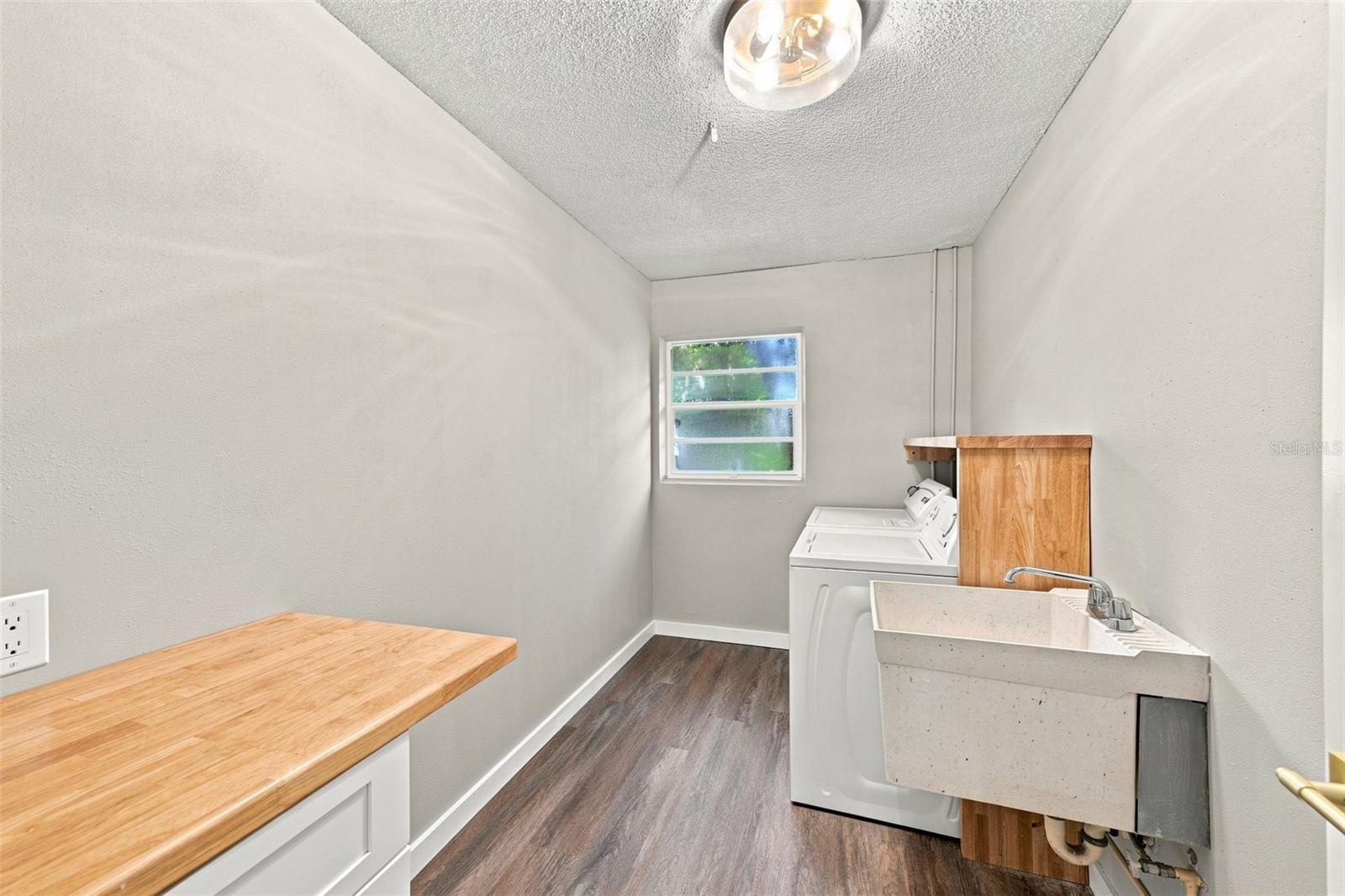 6622 Glencoe Dr Property Photo 16