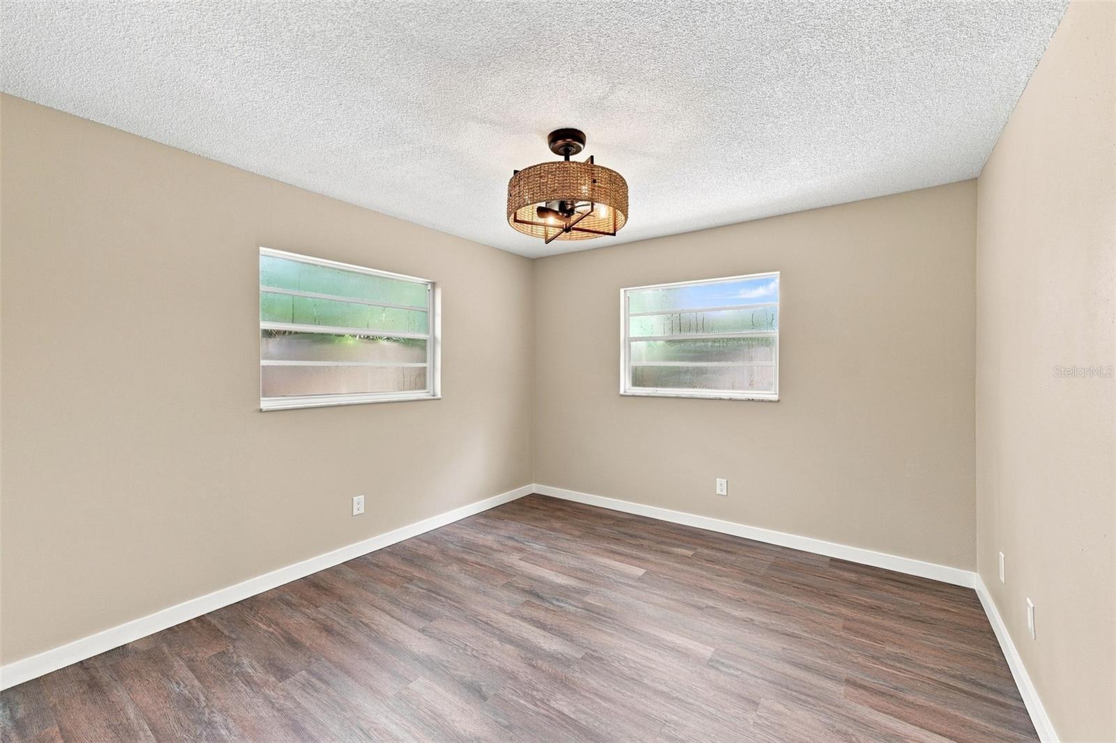 6622 Glencoe Dr Property Photo 21