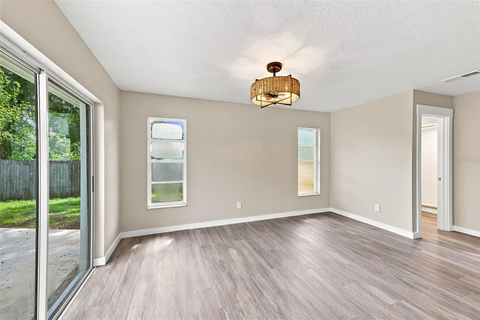 6622 Glencoe Dr Property Photo 25
