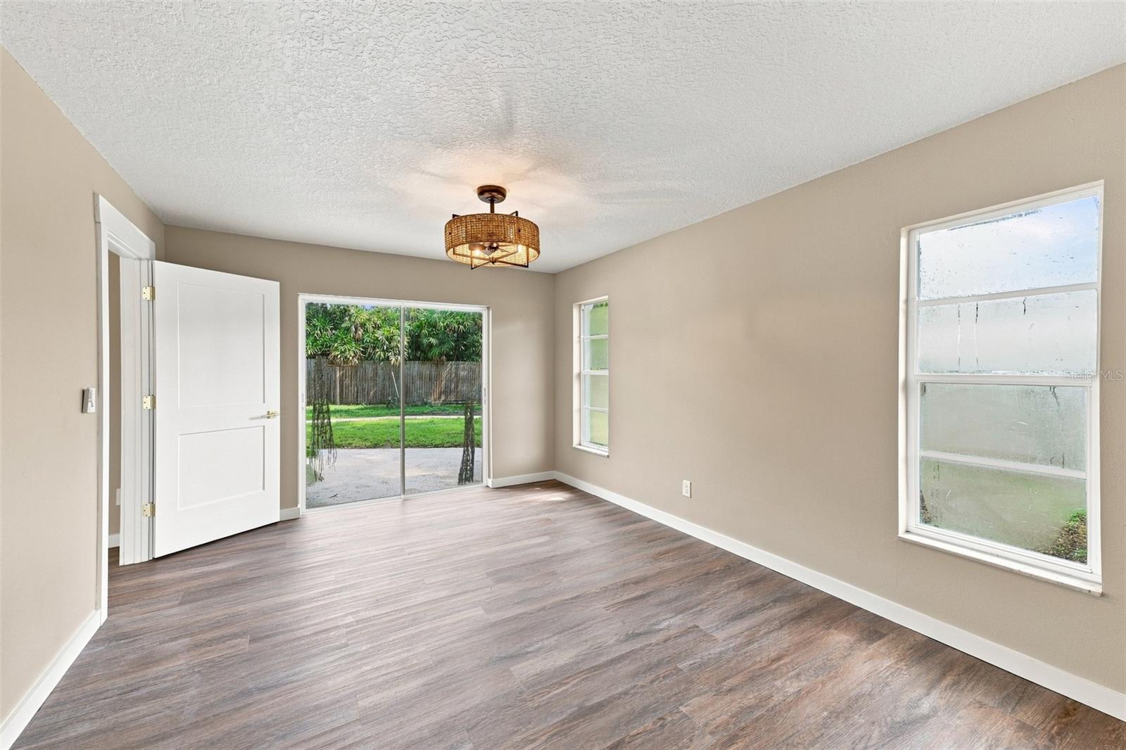 6622 Glencoe Dr Property Photo 26