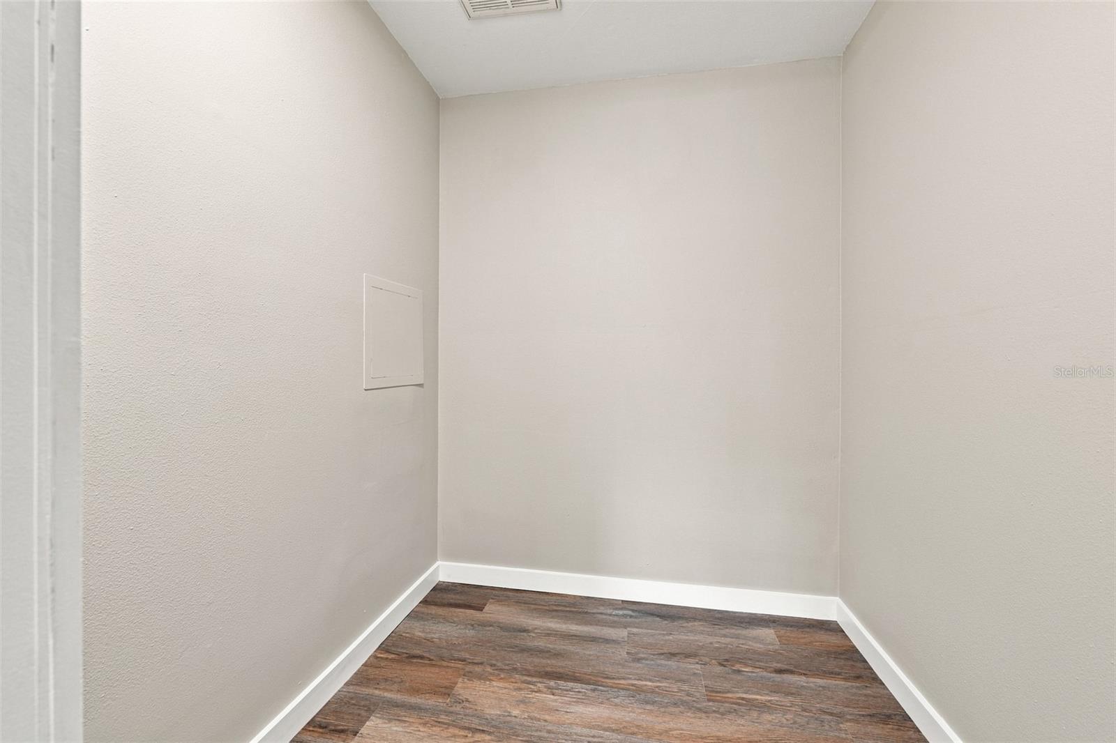6622 Glencoe Dr Property Photo 28