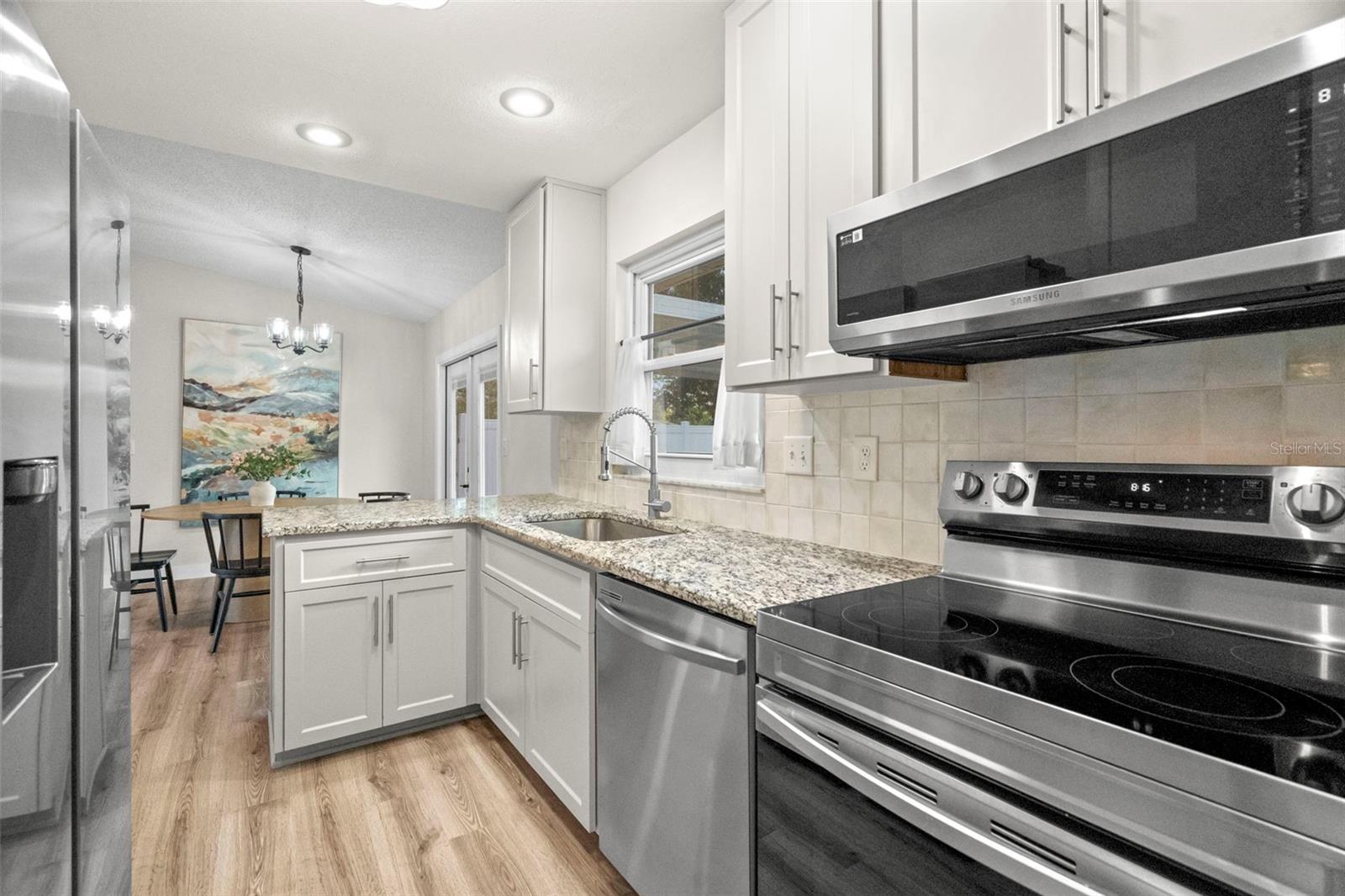 6500 Briar Ridge Ct N Property Photo 11