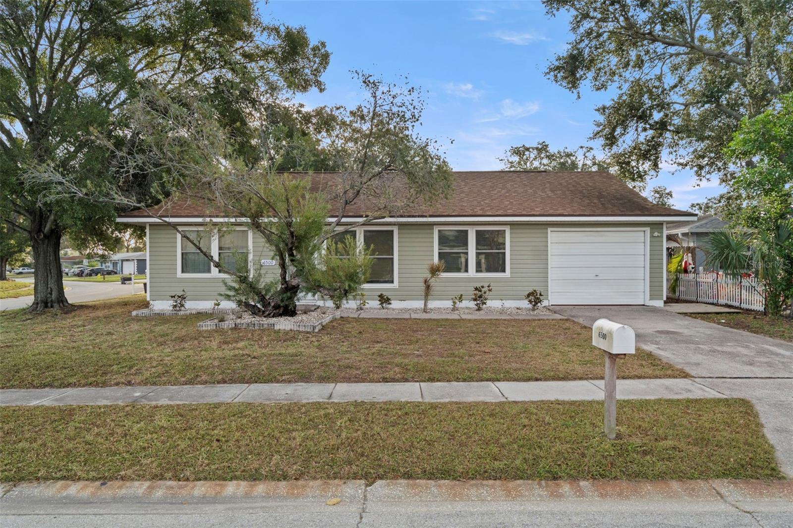 6500 Briar Ridge Ct N Property Photo 35