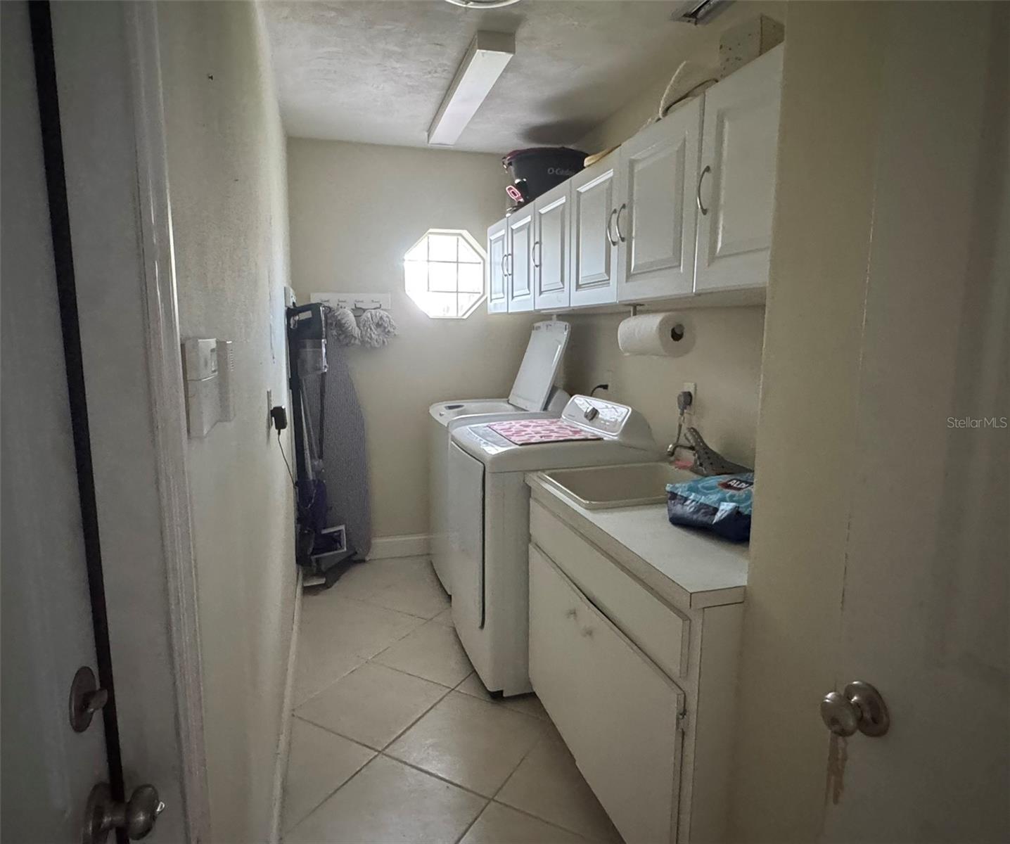 1009 Indian Hills Ct Property Photo 40