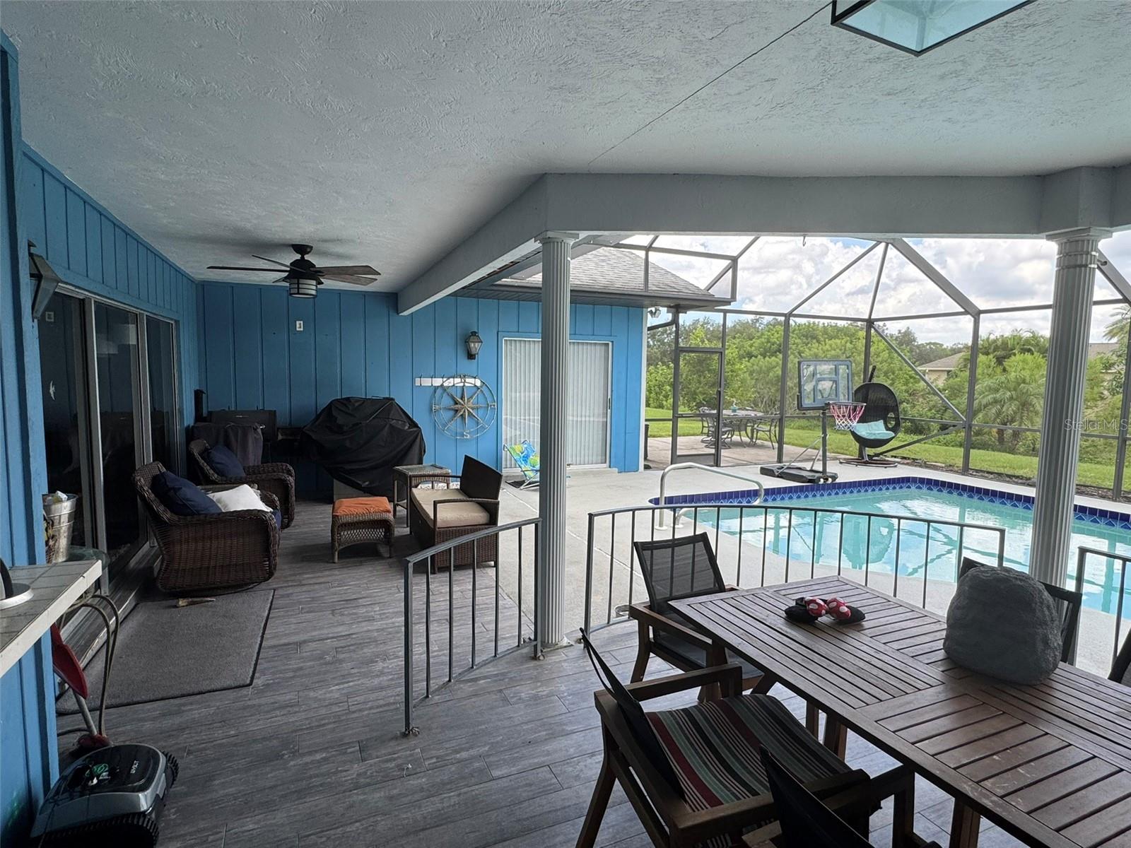 1009 Indian Hills Ct Property Photo 42