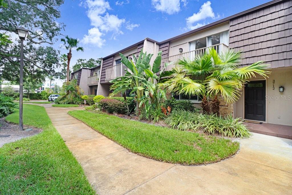 3712 CARROLLBROOK RD #3712