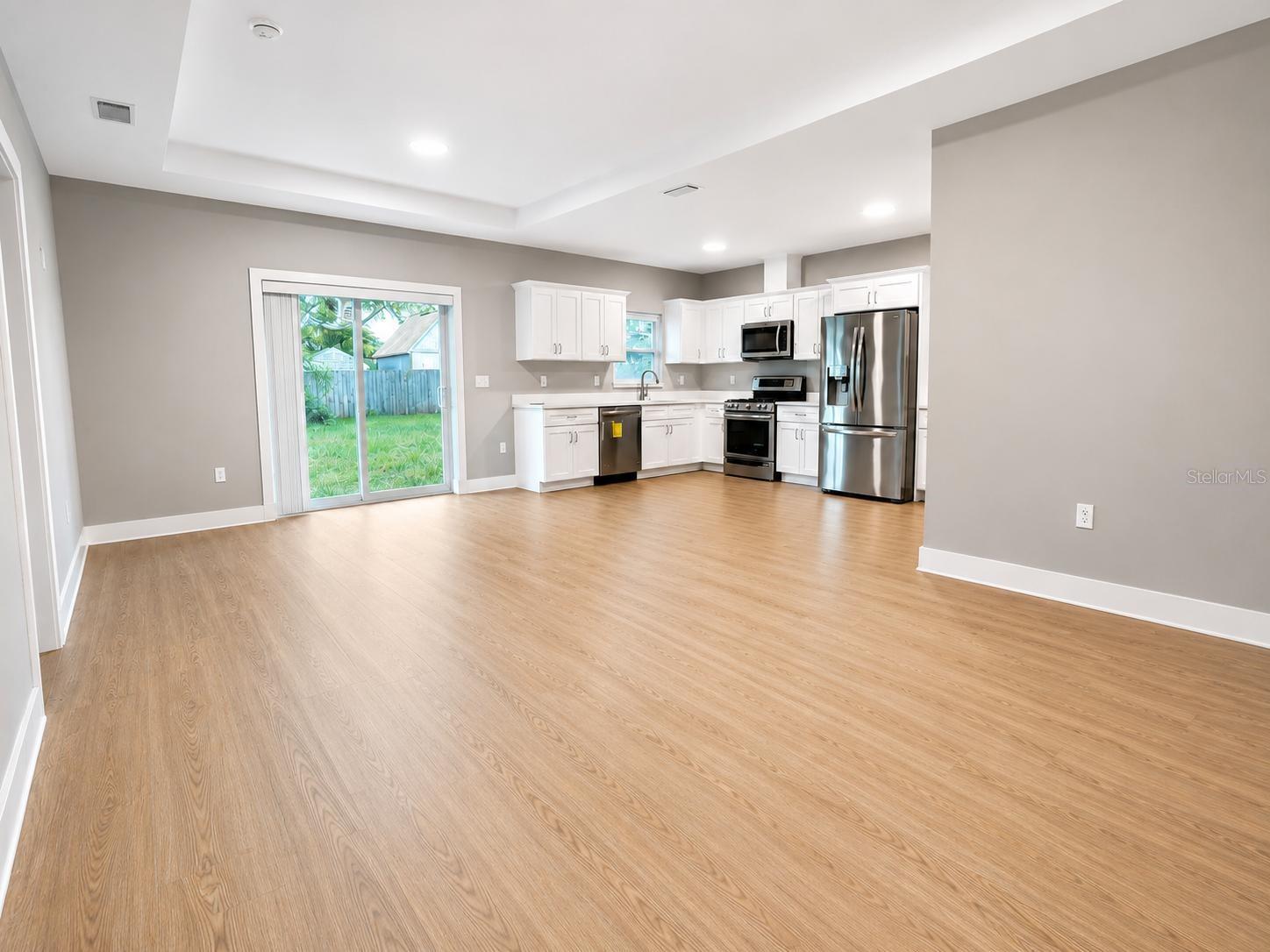 4416 Mariner Blvd Property Photo 8