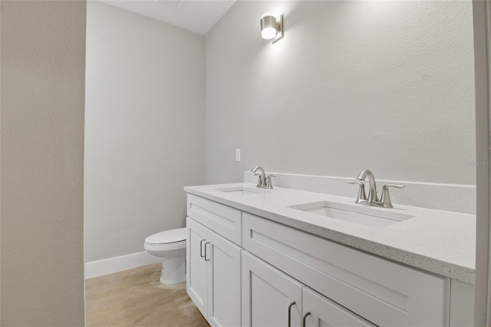 4416 Mariner Blvd Property Photo 25