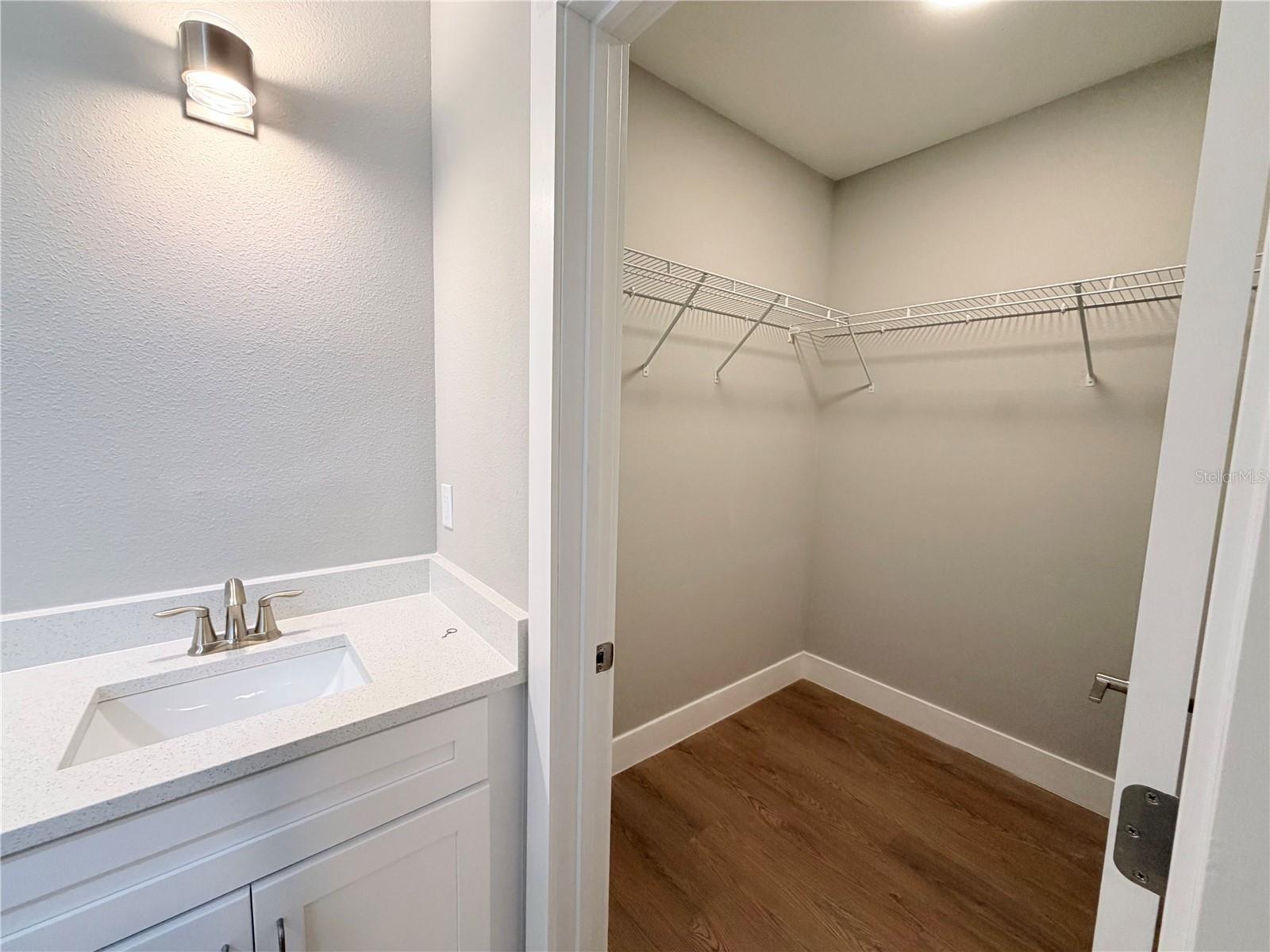 4416 Mariner Blvd Property Photo 27