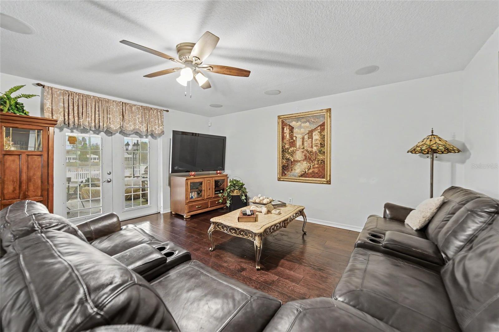 15110 Heronglen Dr Property Photo 10