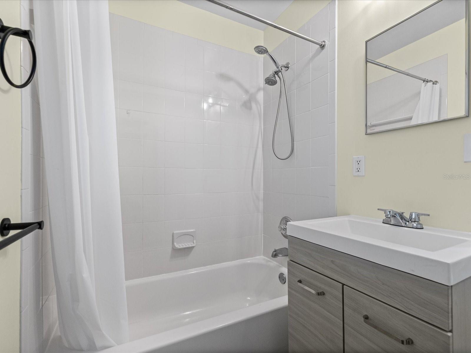 7002 Thrasher Dr Property Photo 9