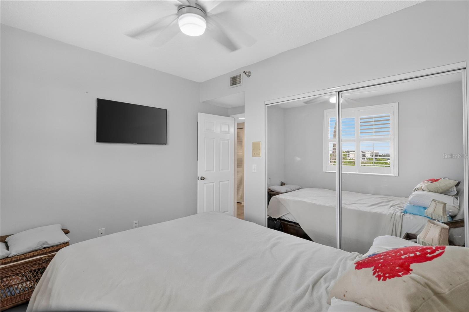 6251 Shoreline Dr #2301 Property Photo 43