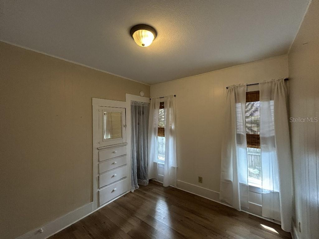 7427 Chapel Ave Property Photo 9