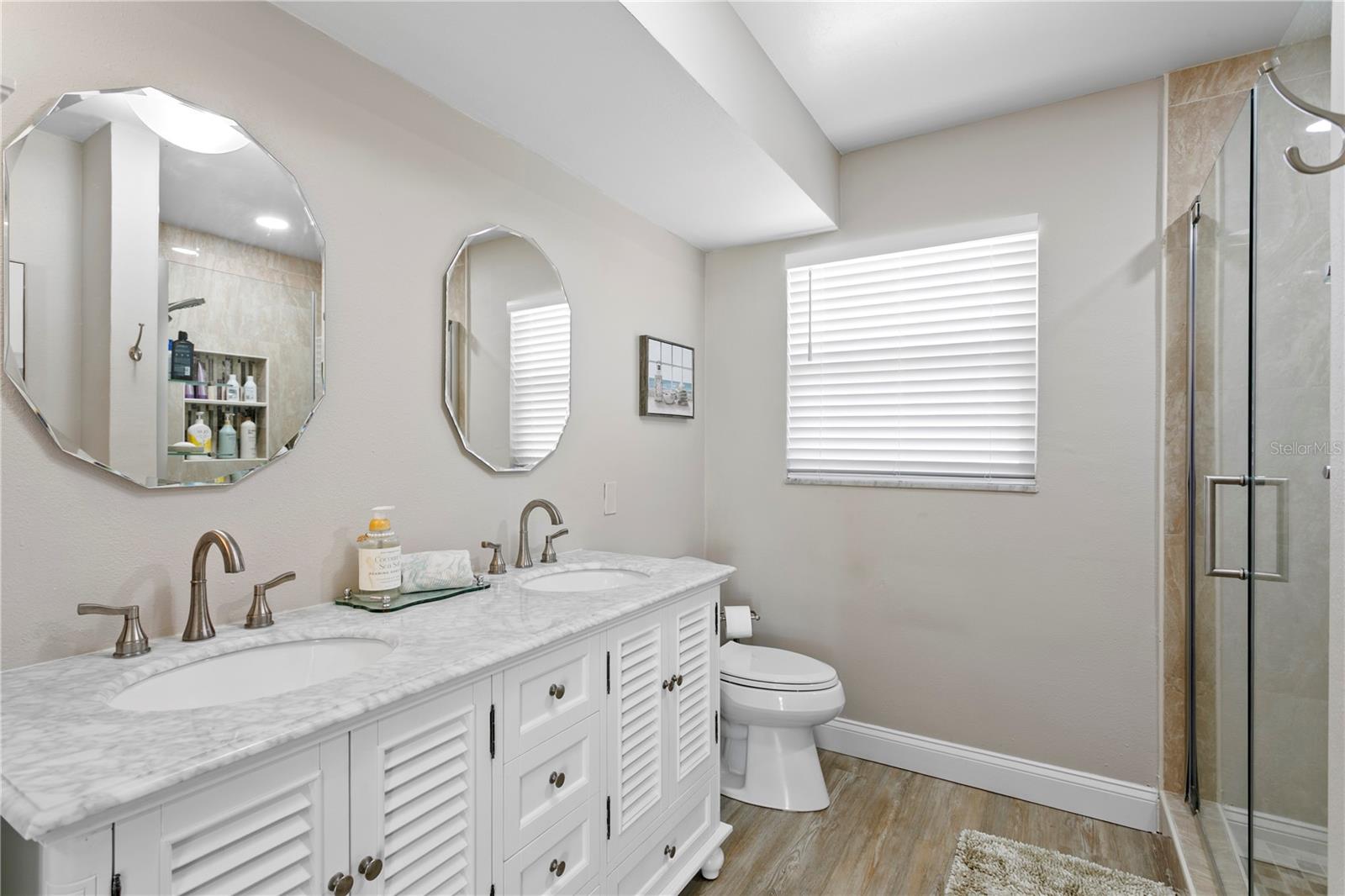 3142 W Vina Del Mar Blvd Property Photo 21