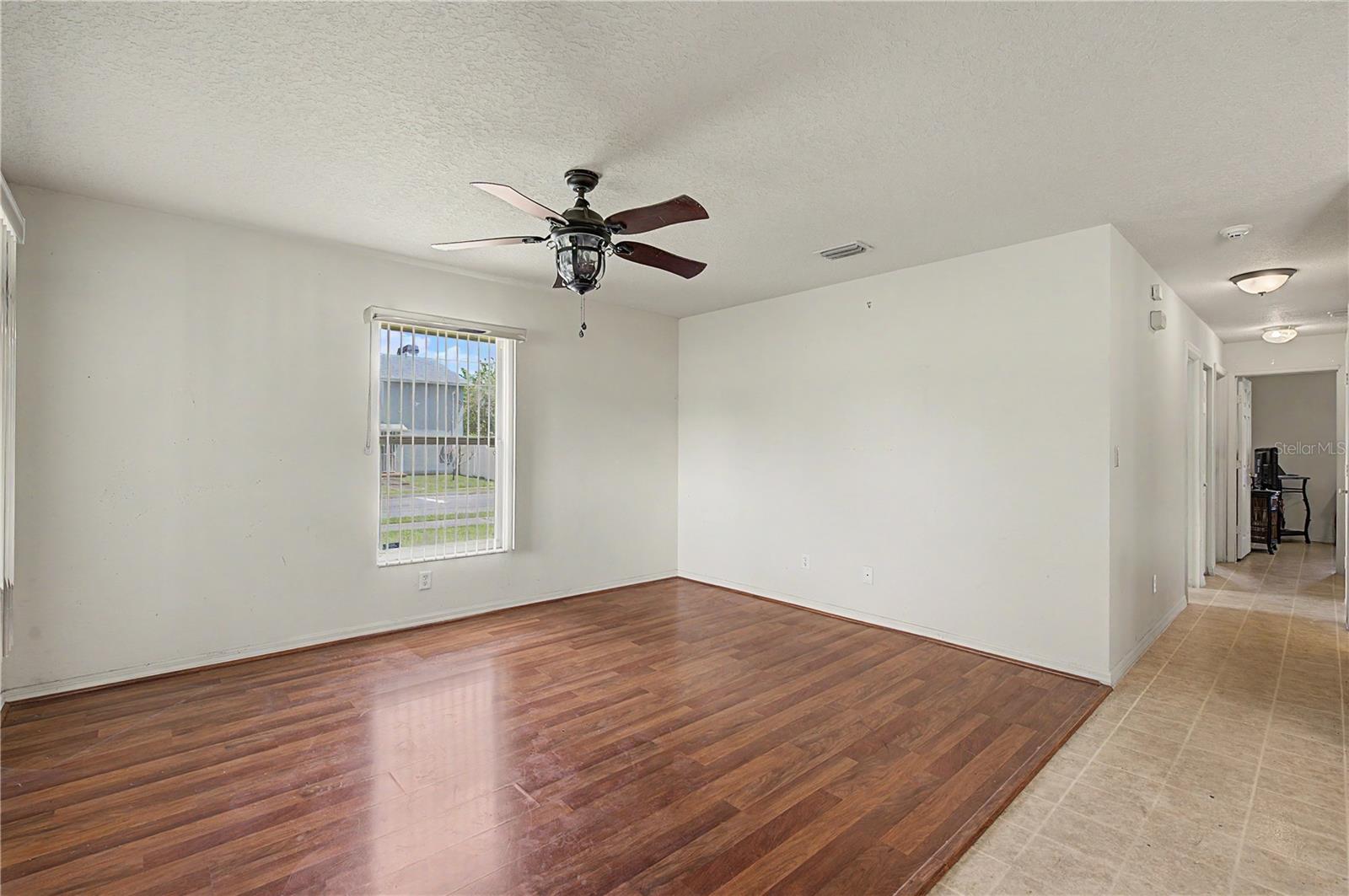 2423 E Okara Rd Property Photo 5