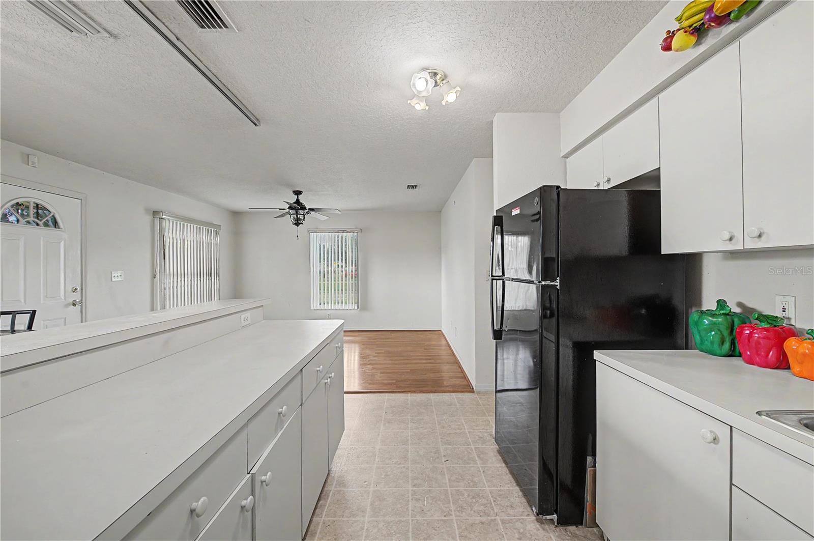 2423 E Okara Rd Property Photo 11
