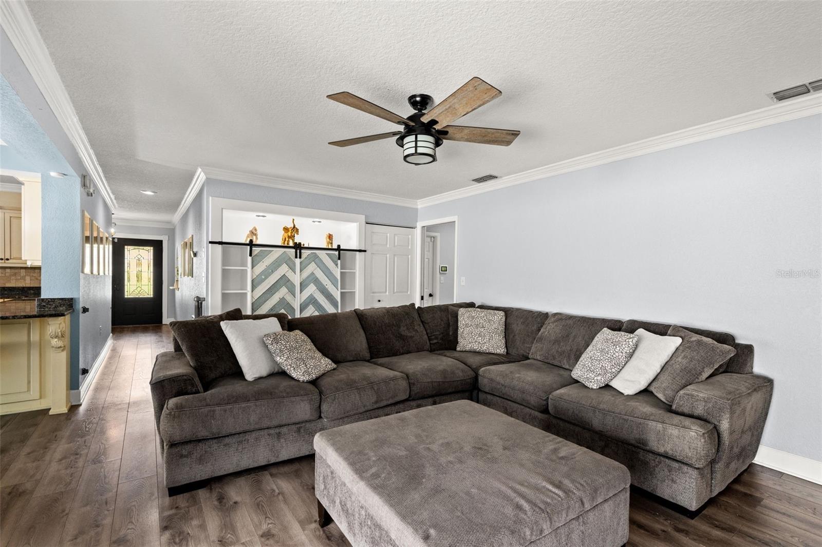 11312 Robert Dr. Property Photo 10