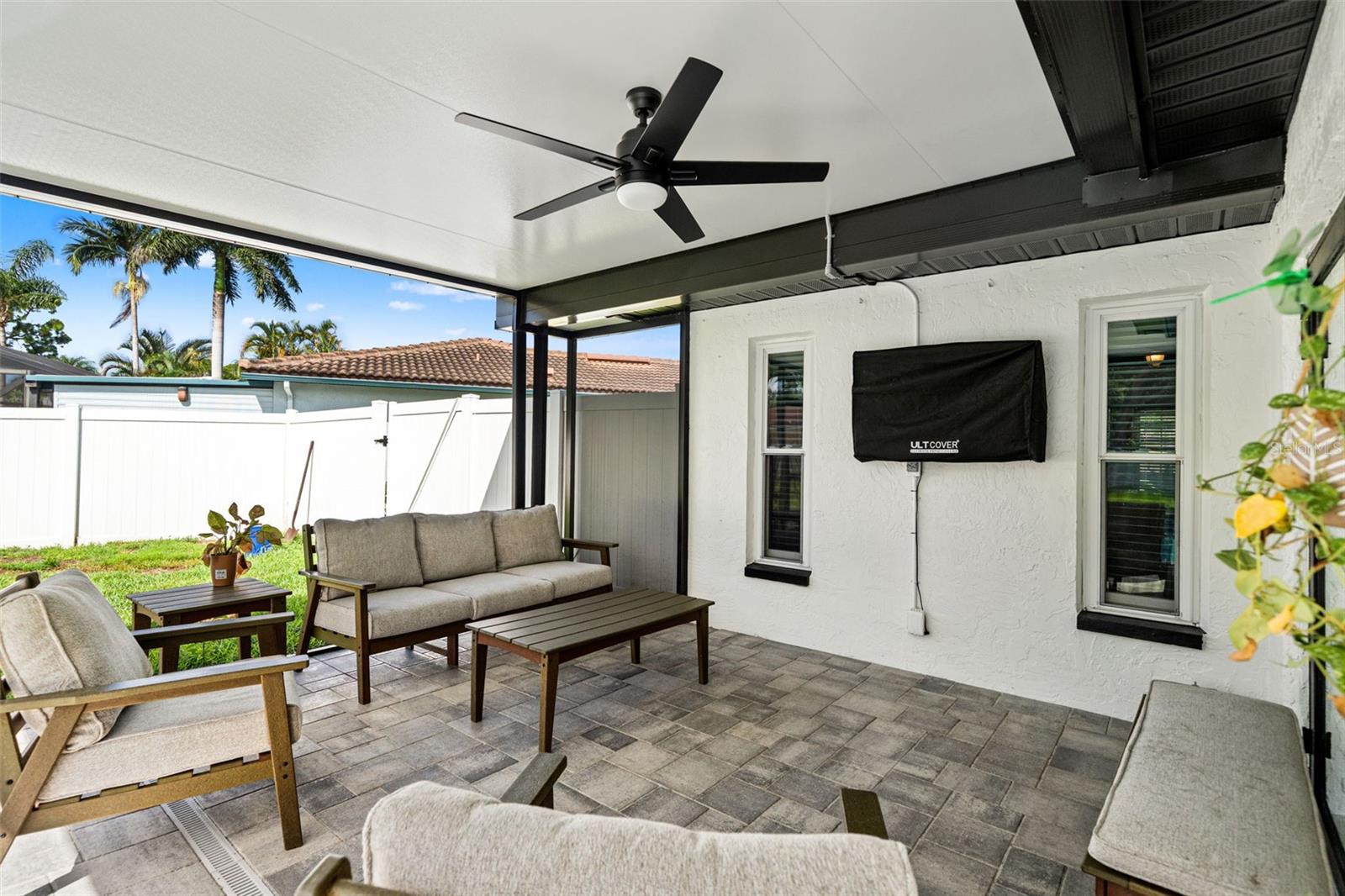 11312 Robert Dr. Property Photo 36