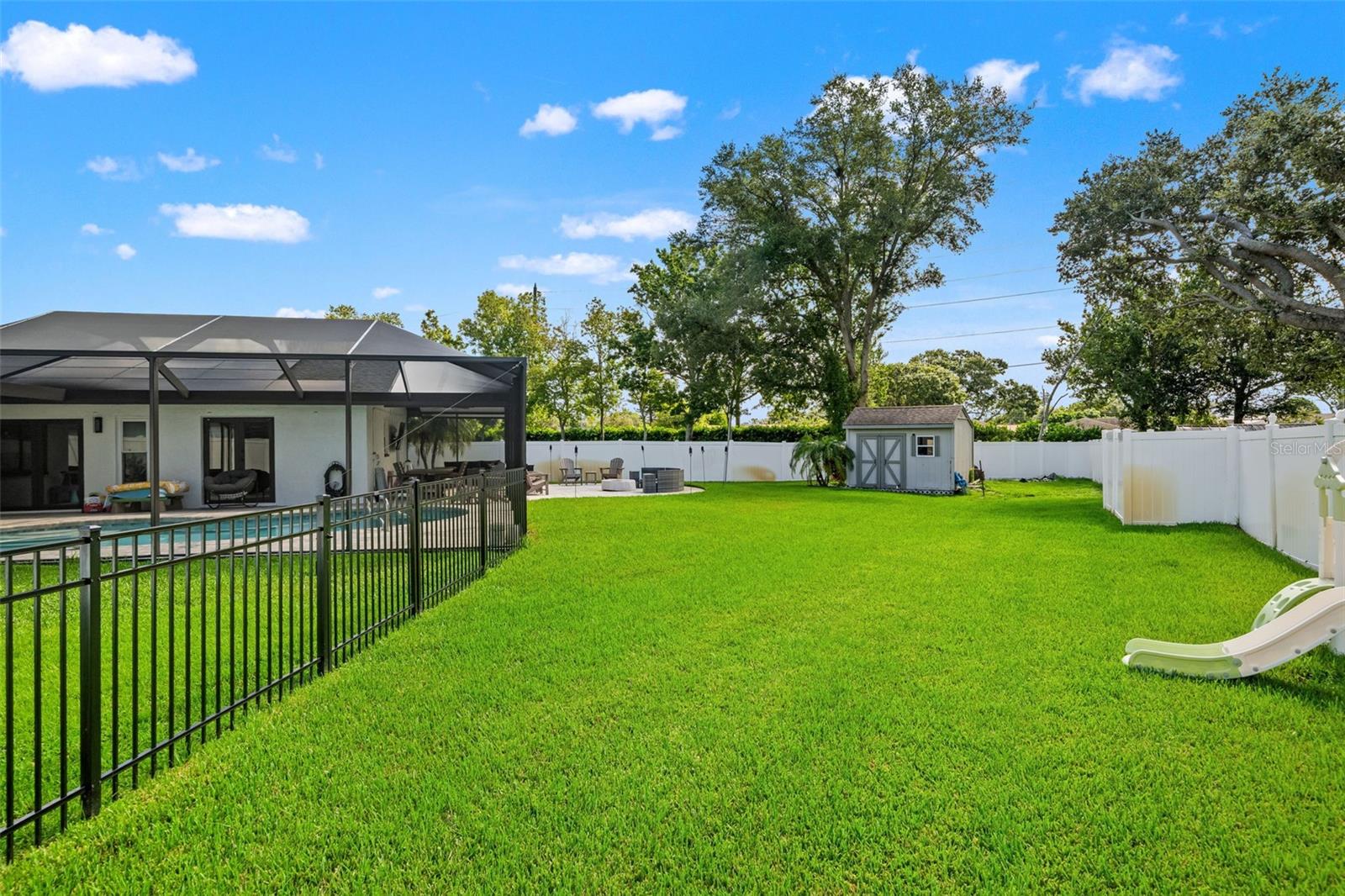 11312 Robert Dr. Property Photo 53