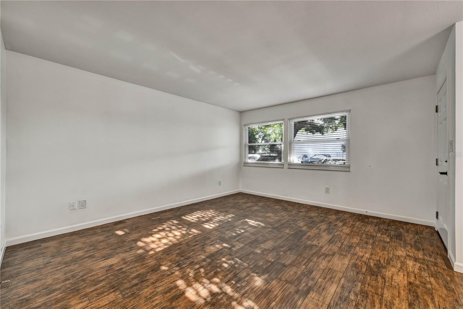 3109 W Horatio St #16 Property Photo 5