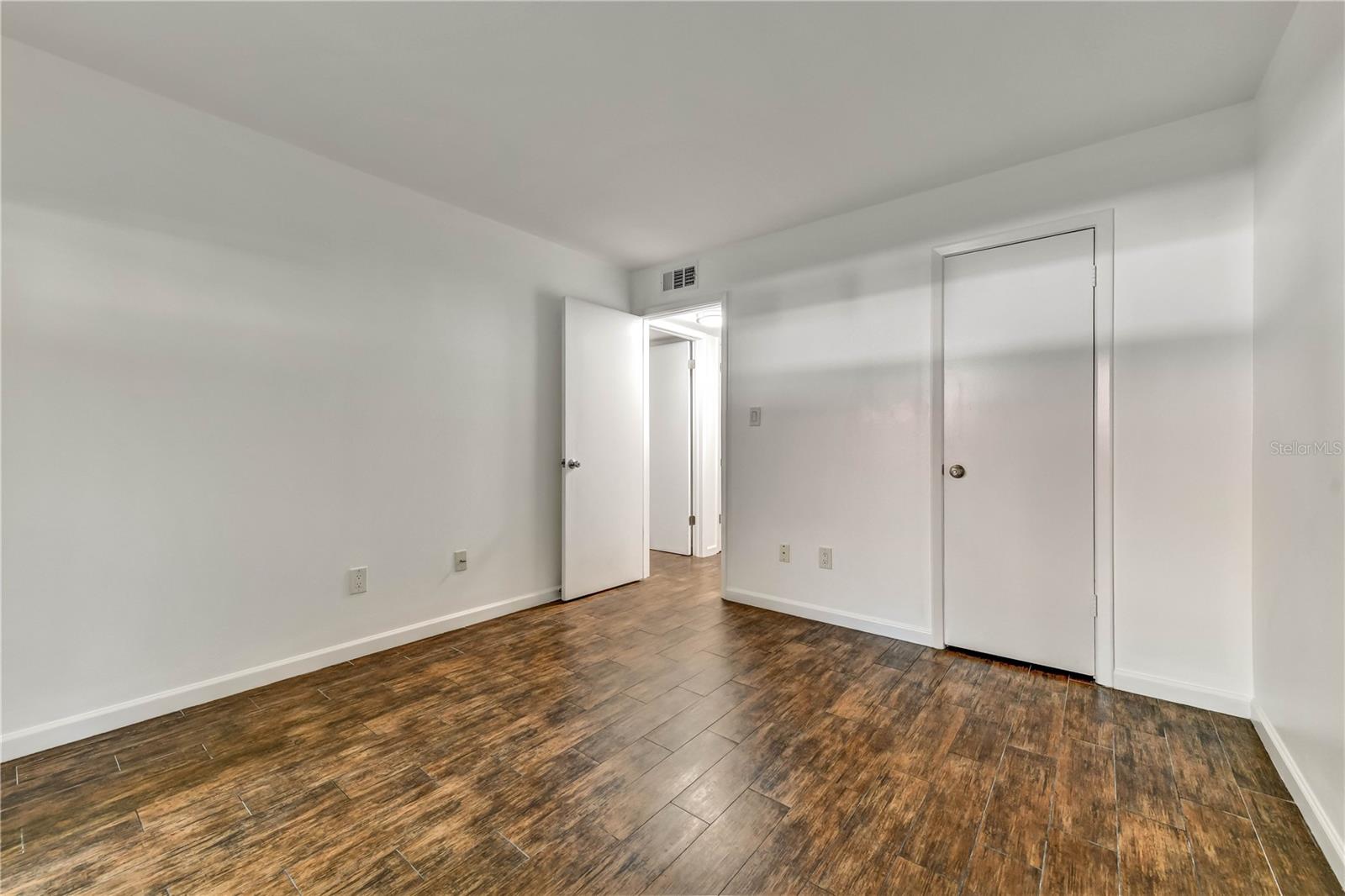 3109 W Horatio St #16 Property Photo 13