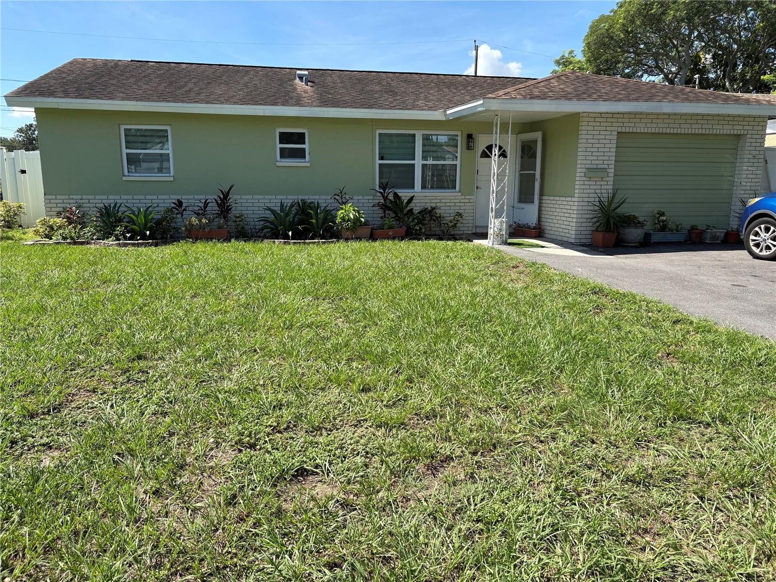1443 Jeffords St Property Photo 1