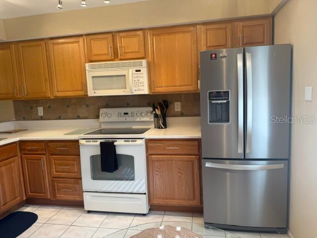 105 Lakeview Way #105 Property Photo 6