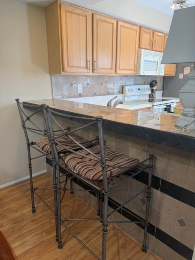 105 Lakeview Way #105 Property Photo 9