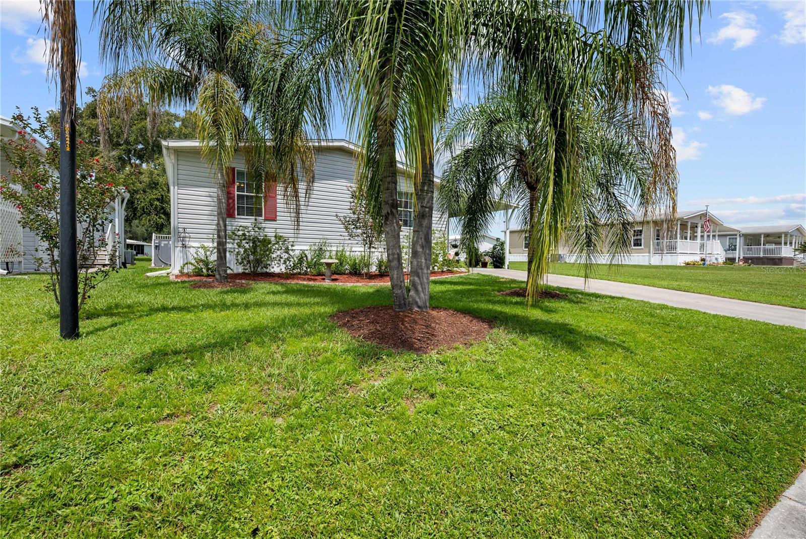 38417 Monet Dr Property Photo 4