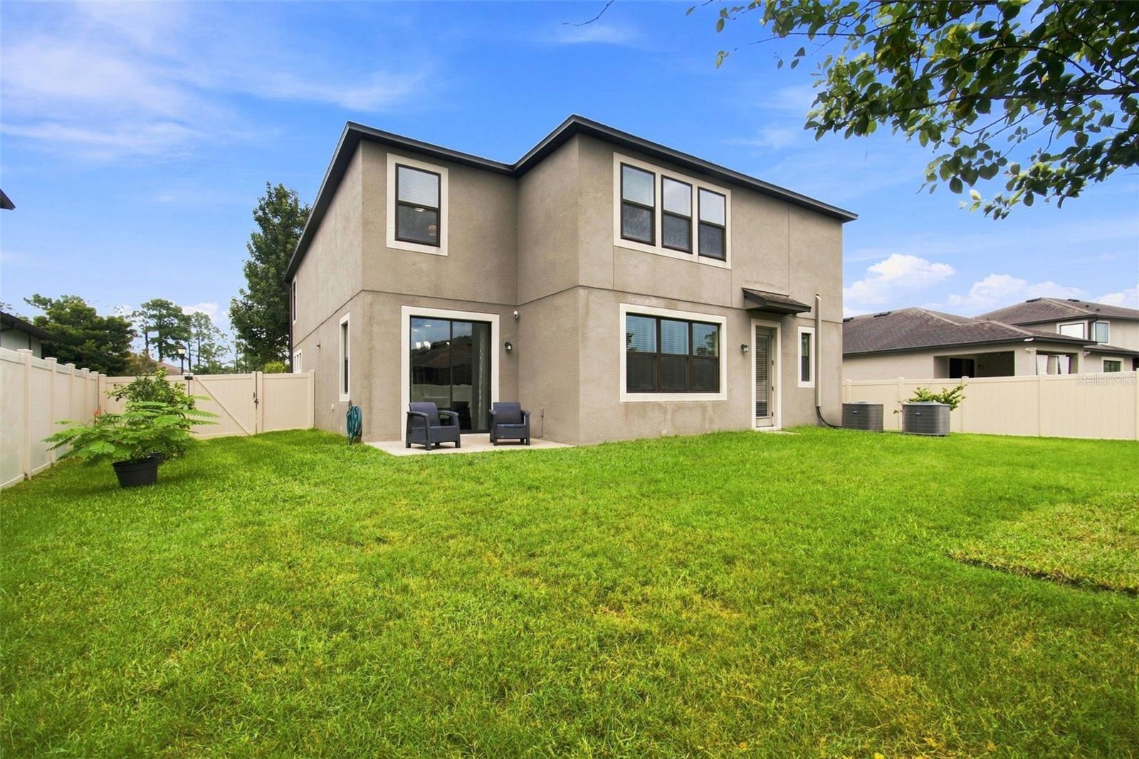 19065 Malinche Loop Property Photo 25