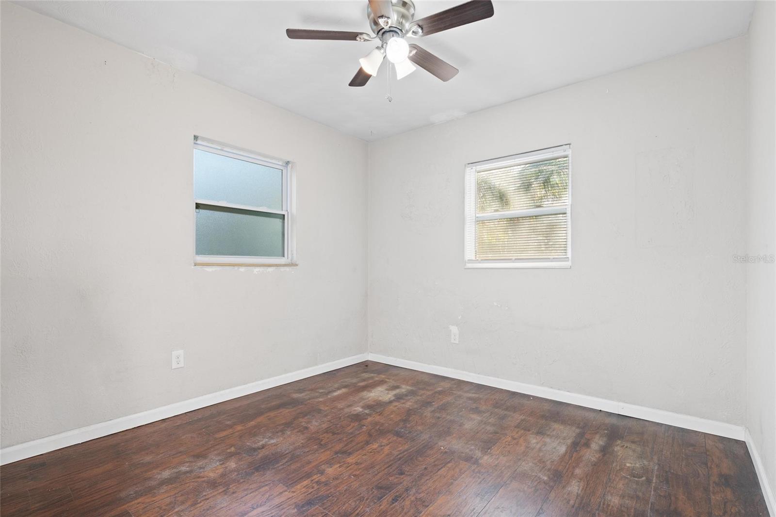 10811 Valencia Ter Property Photo 11