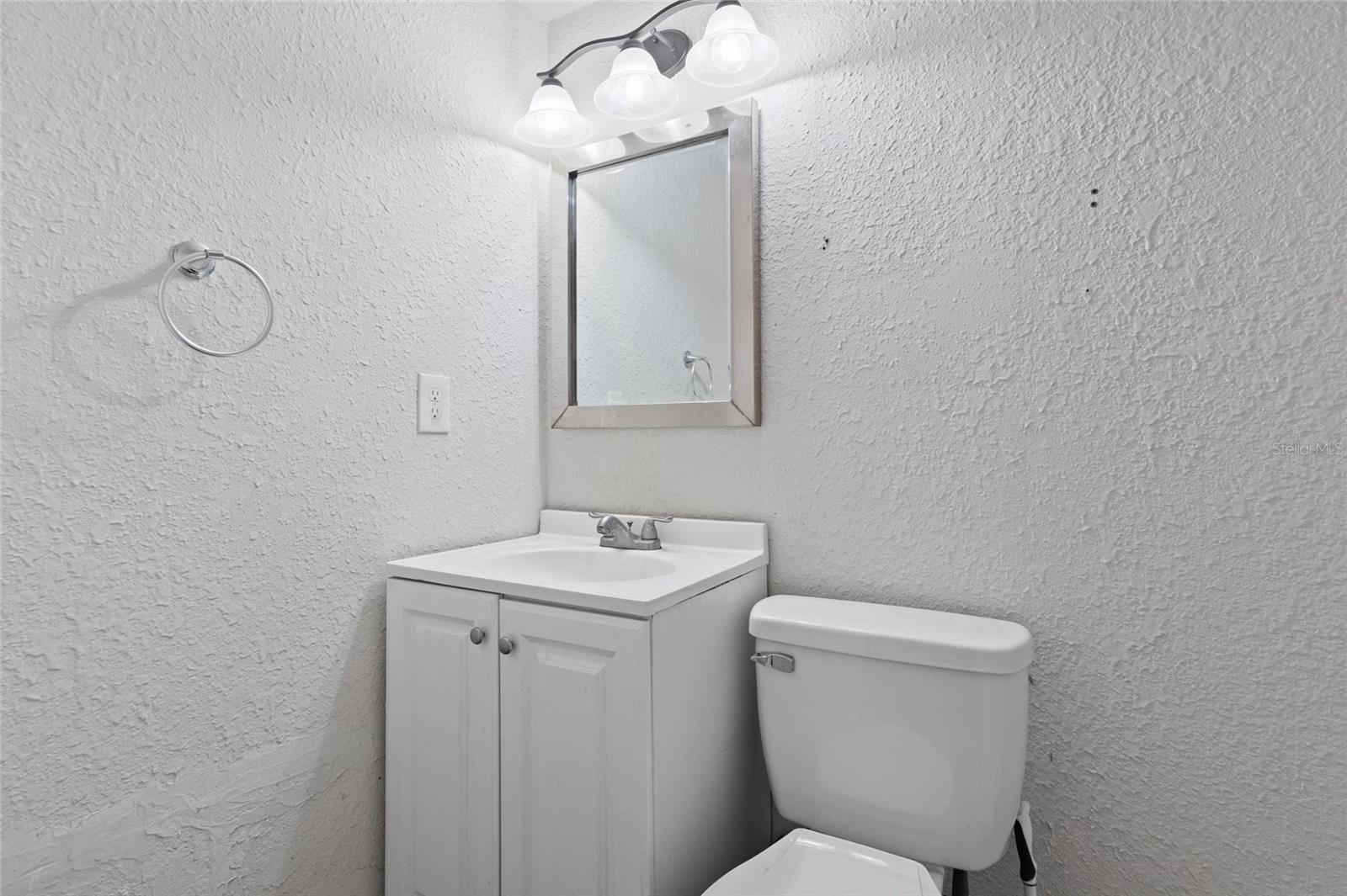 10811 Valencia Ter Property Photo 14