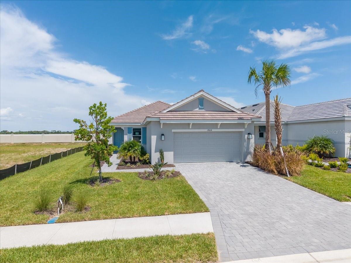 7804 Caspian Property Photo 1