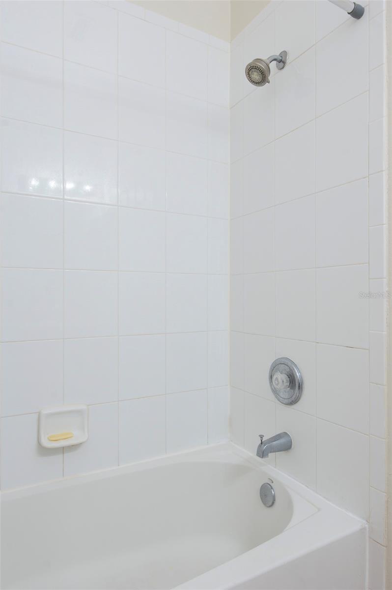 570 Vallance Way Ne Property Photo 24
