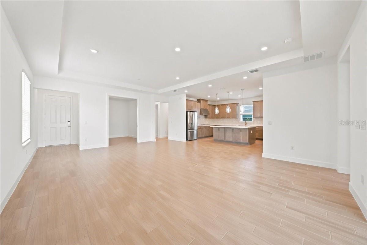 13902 Fletcher Dr Property Photo 10