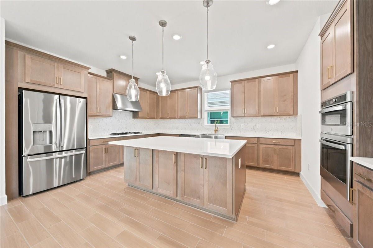 13902 Fletcher Dr Property Photo 13