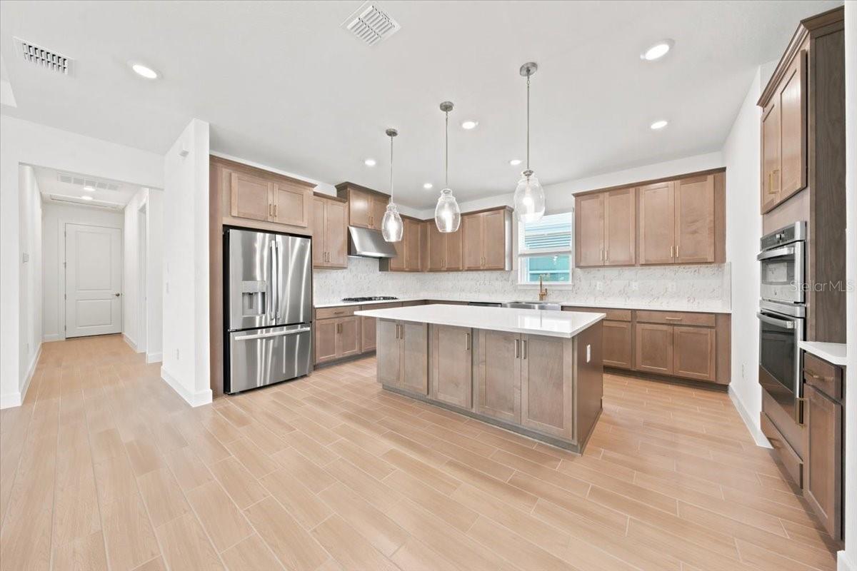 13902 Fletcher Dr Property Photo 14