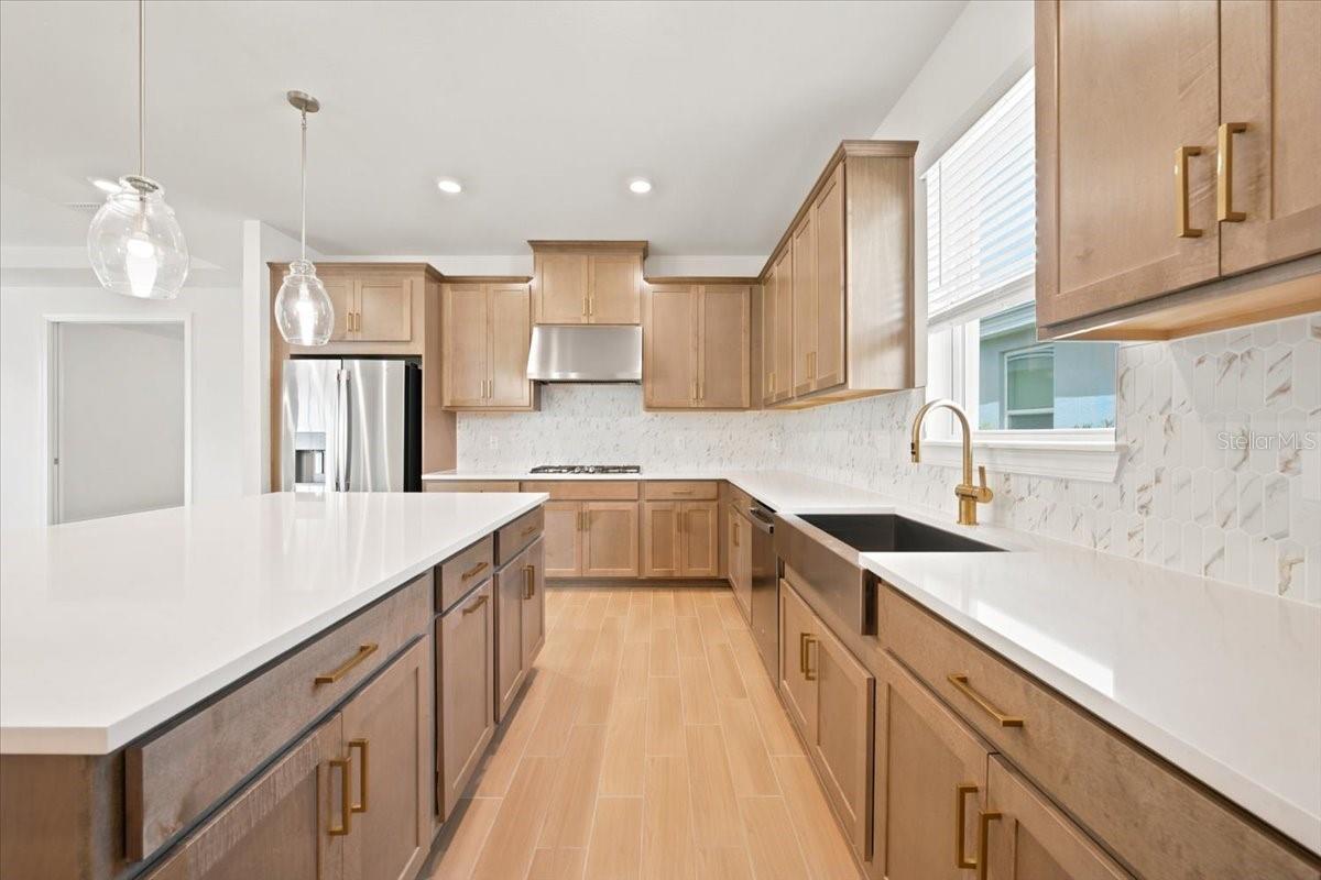 13902 Fletcher Dr Property Photo 17