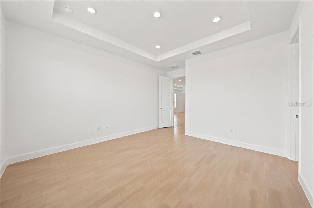 13902 Fletcher Dr Property Photo 22