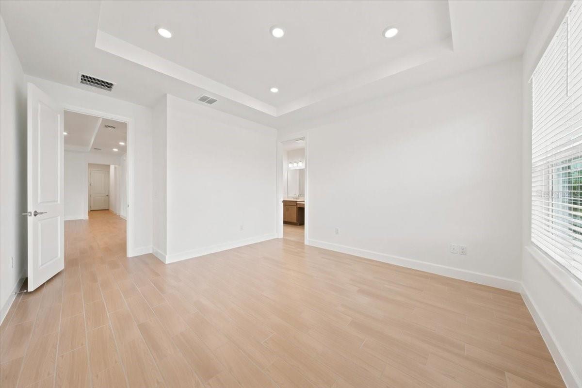 13902 Fletcher Dr Property Photo 23