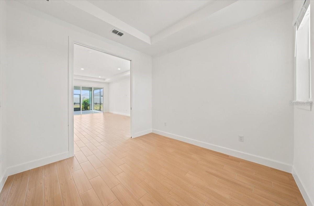 13902 Fletcher Dr Property Photo 30