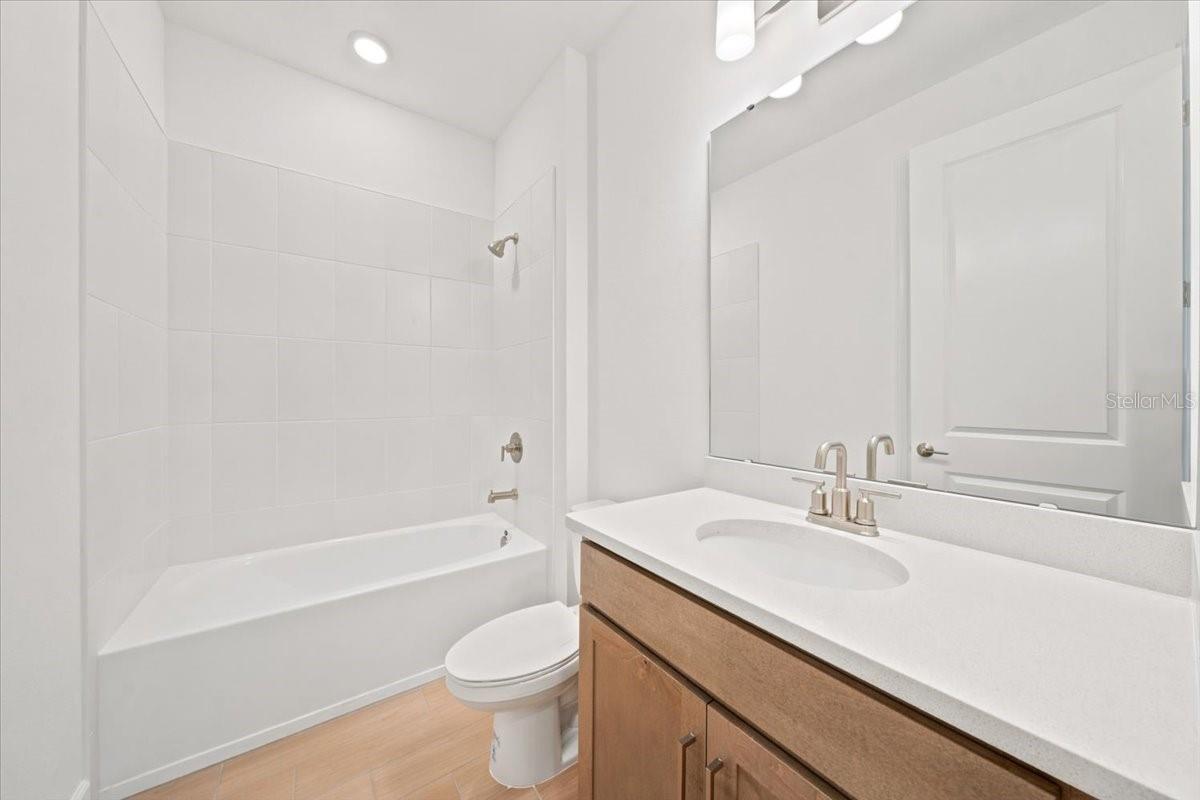 13902 Fletcher Dr Property Photo 32
