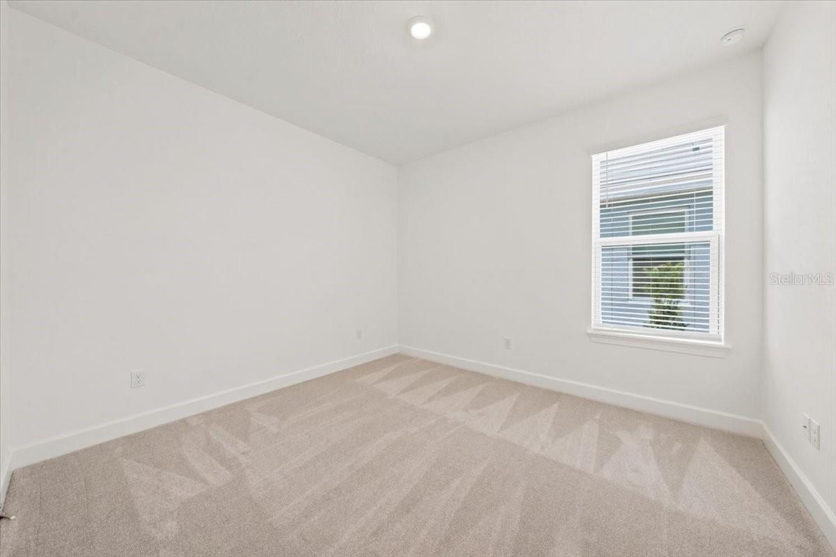 13902 Fletcher Dr Property Photo 34